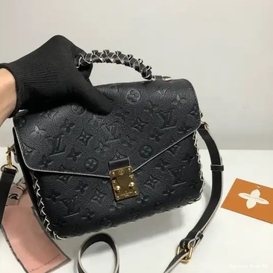 Affordable VUITTON LOUIS METIS POCHETTE 0620